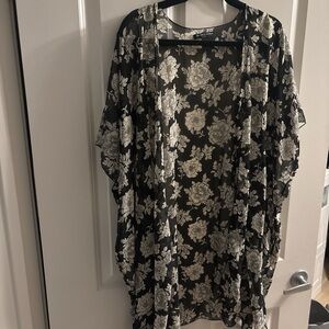 Brandy Melville Floral Sheer Kimono Cardigan
